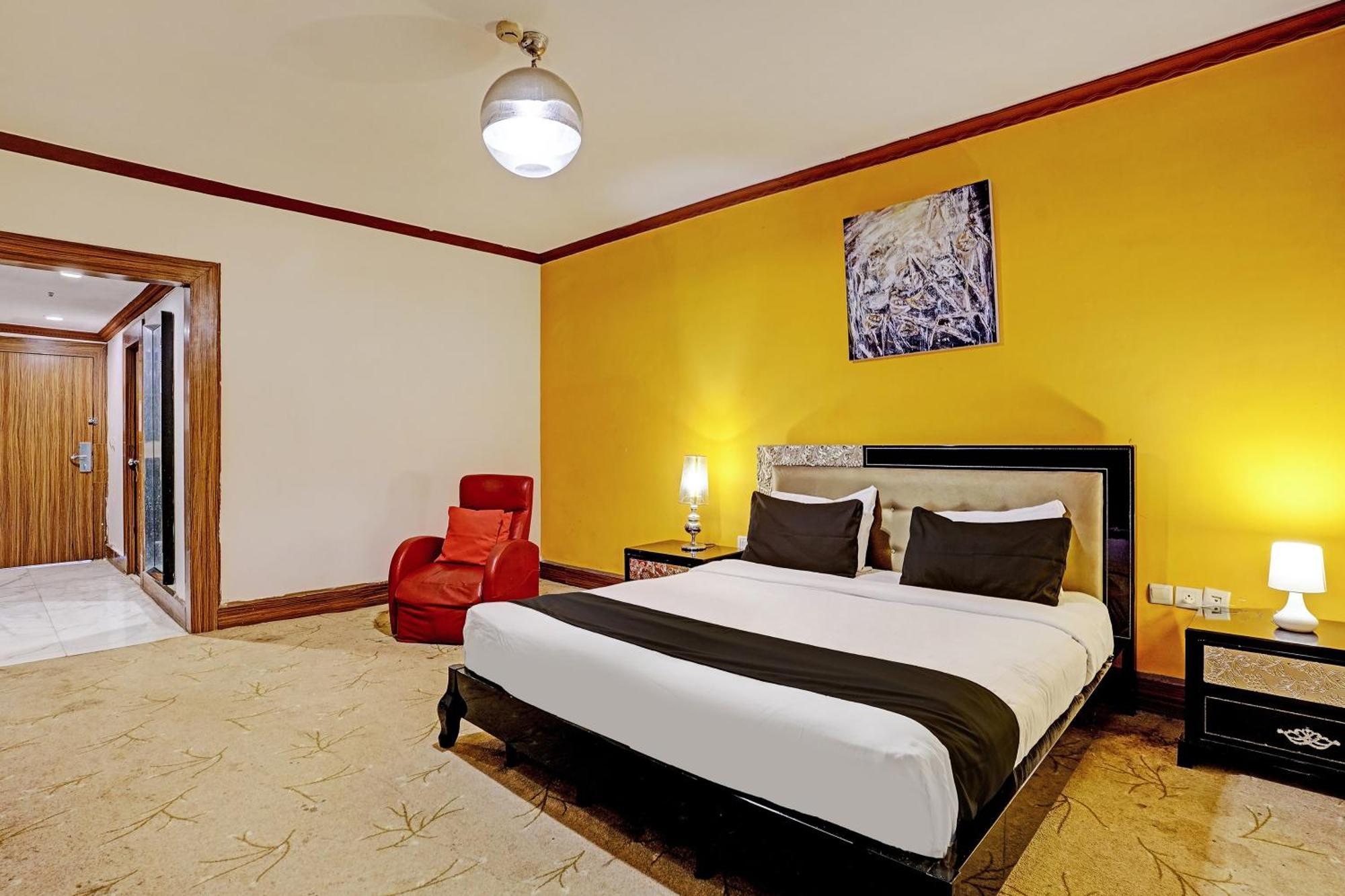 Townhouse 809 Royal Palms Hotel - Rose Collection Mumbai Luaran gambar